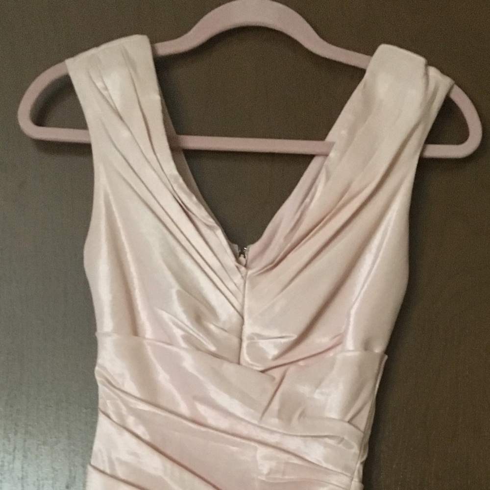 Soft Pink Lè Cheatue Dress